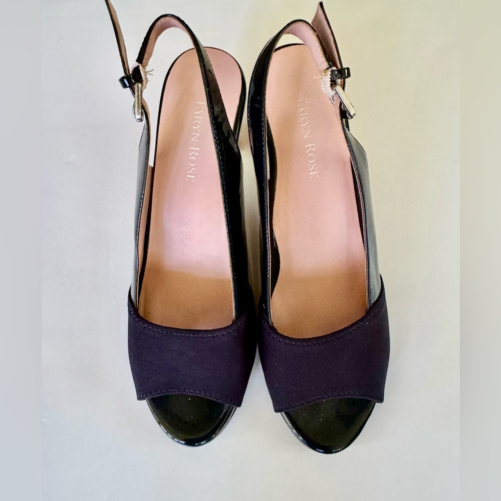 [Taryn Rose] "Fortula" Black Patent Leather Slingback Heels Sz: 8.5M